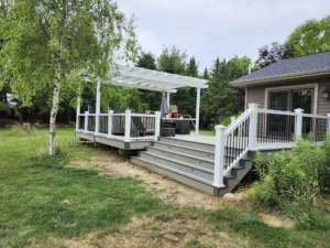 Deck Ideas: custom deck with white pergola - Deck builders in Michigan