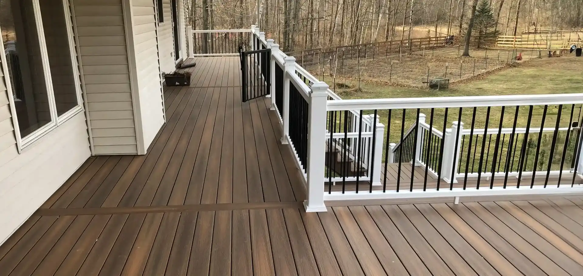 Fiberon decking Vs wood - photo of Fiberon decking, specifically PVC decking